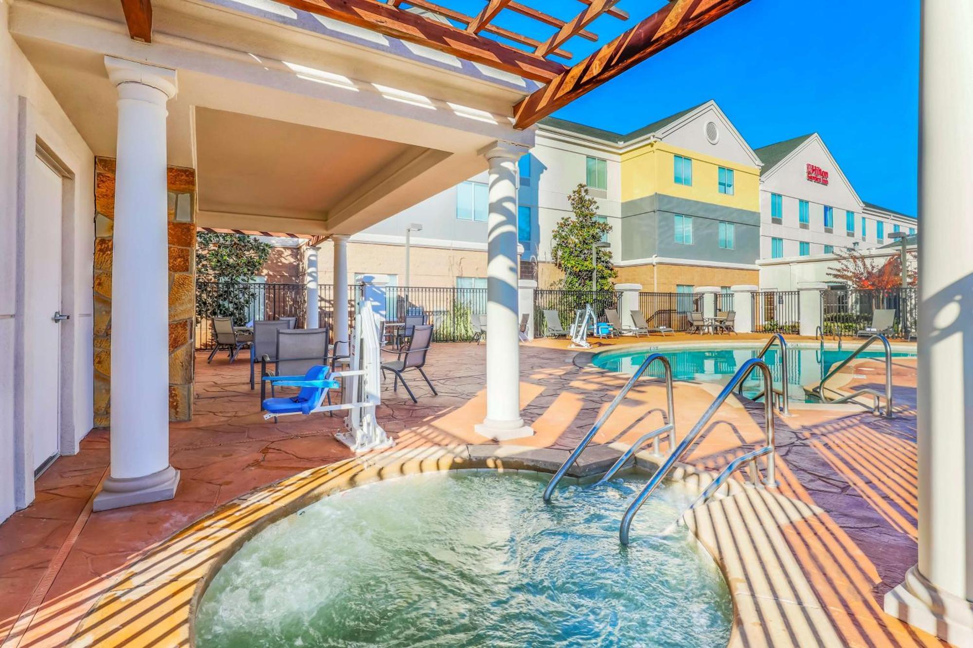 Hilton Garden Inn Norman Eksteriør bilde